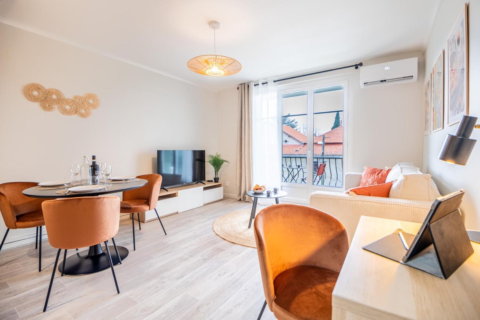 Апартаменти Au Calme De L'Iris - Clim - Garage - Wifi - Tramway Авіньйон Екстер'єр фото