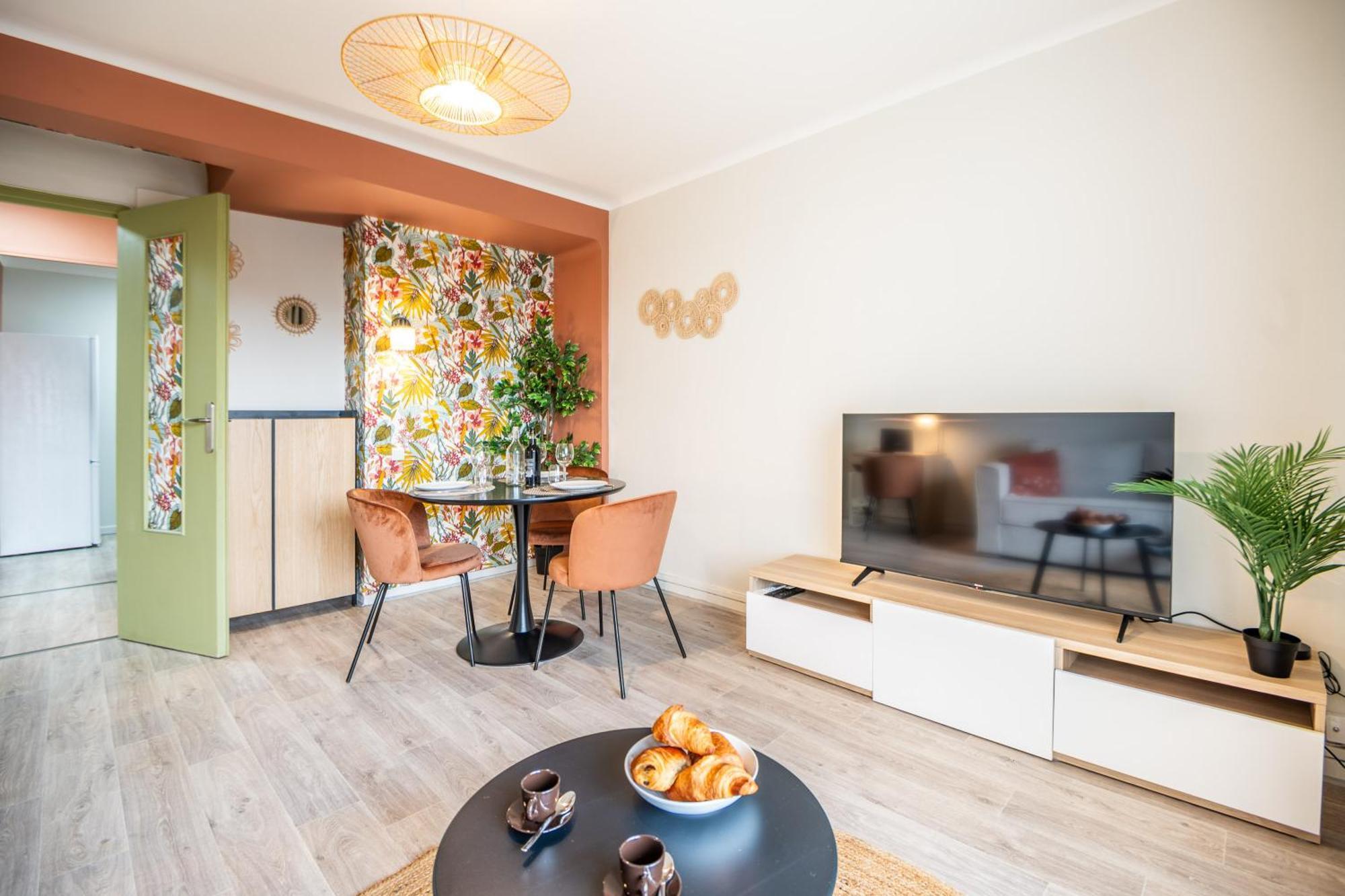 Апартаменти Au Calme De L'Iris - Clim - Garage - Wifi - Tramway Авіньйон Екстер'єр фото